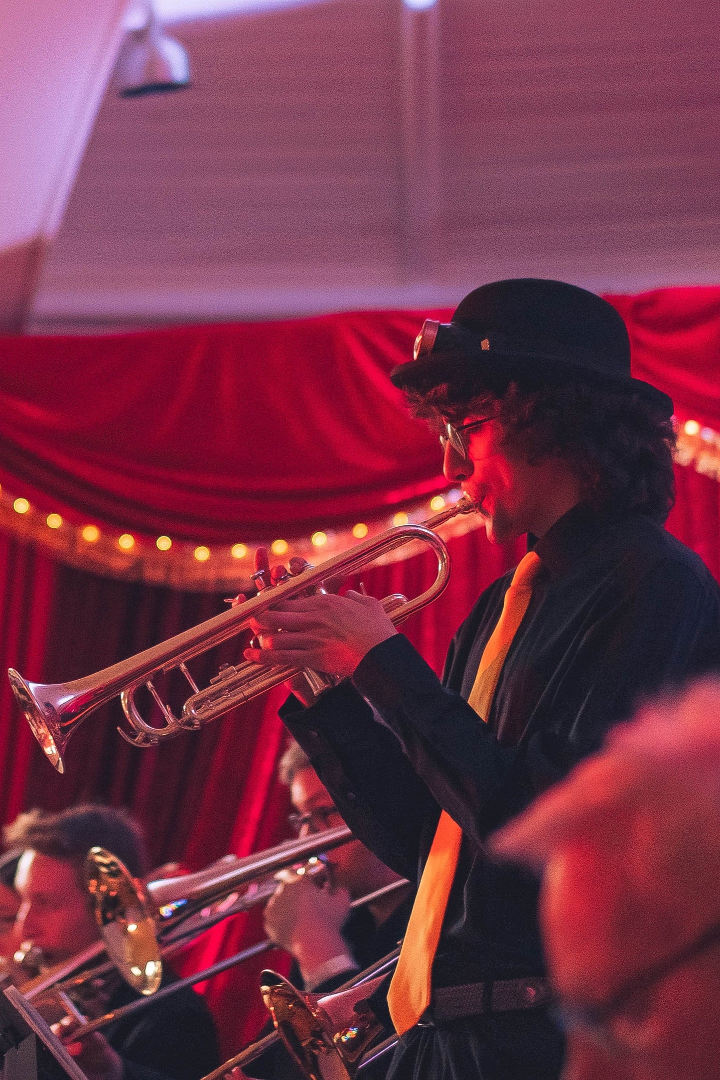 The People's Big Band - Performance Tie